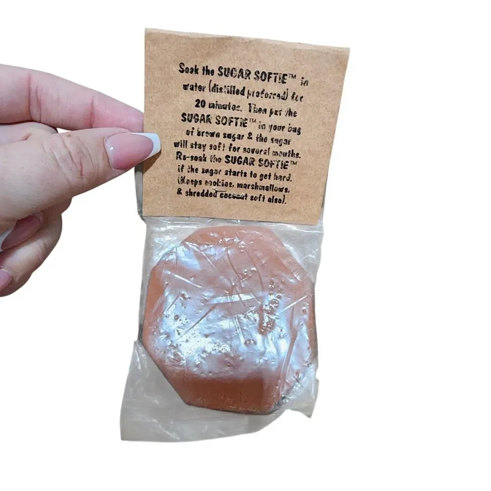 Vintage‎ Sugar Softie Brown Sugar Saver Clay Disk Kitchen Baking Accessory